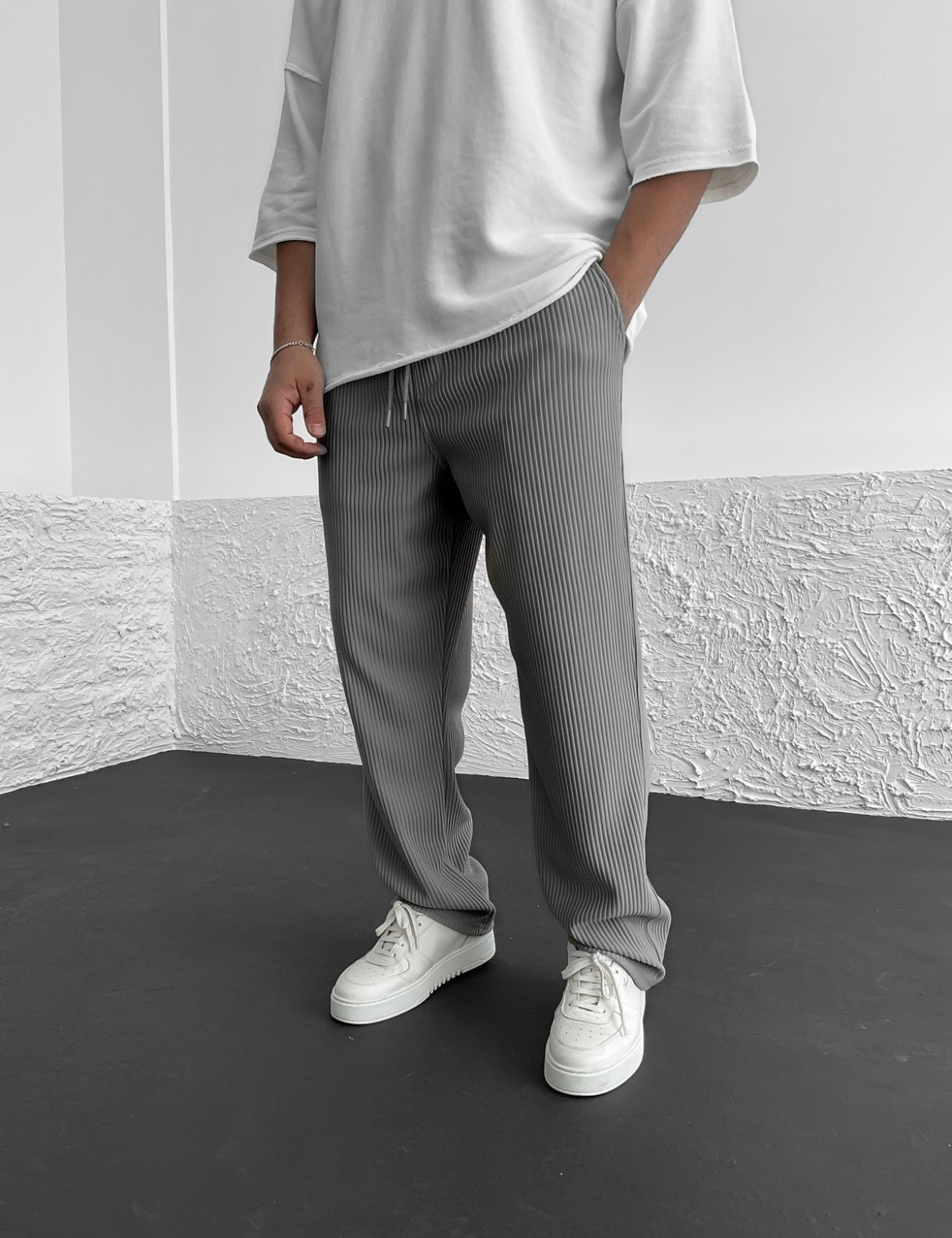 Pantalon tube côtelé